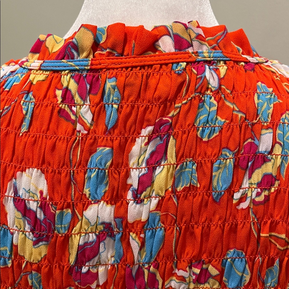 Rose + Olive Floral Sleeveless V-neck Smocked Blouse - Picture 7 of 9